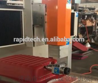 濟(jì)南銳業(yè)鋒機(jī)械廠 工廠直銷(xiāo)高精密五軸加工中心與箱包雕刻機(jī)，專(zhuān)業(yè)零部件銷(xiāo)售